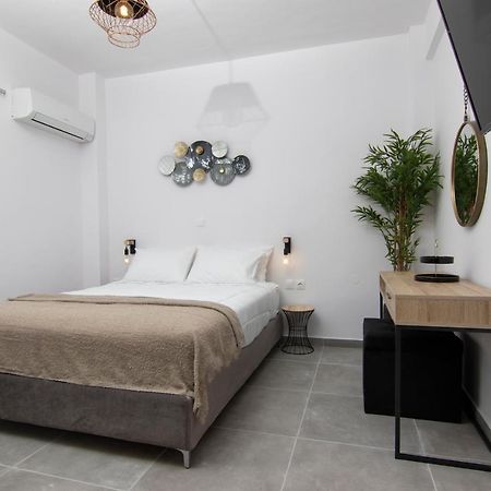 Luxury Apartment In The Center Rhodes City Exterior photo