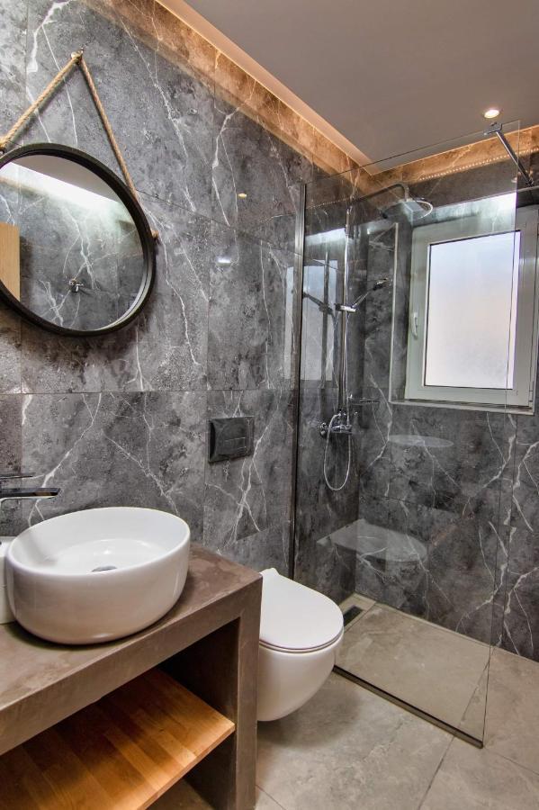 Luxury Apartment In The Center Rhodes City Exterior photo